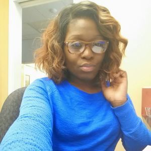 Meet your Posher, Leah